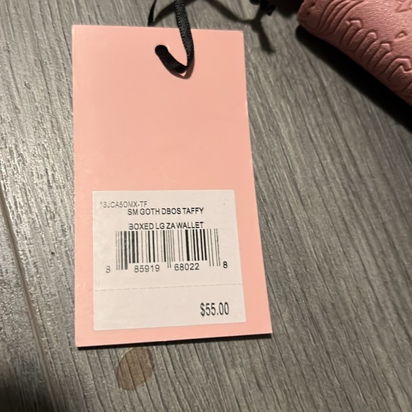 Juicy Couture wallet/wristlet for women. New with tags - Picture 5 of 8